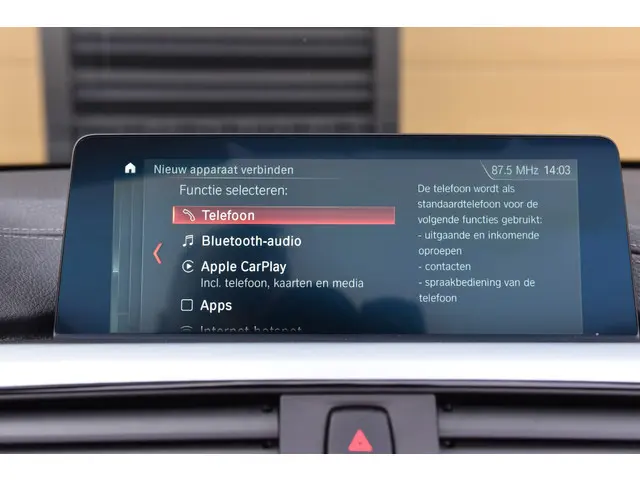 BMW 4 Serie Cabrio 440i High Executive 2019 Benzine 21