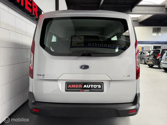 Ford Tourneo Connect Compact 1.6 Titanium 2015 Benzine 5