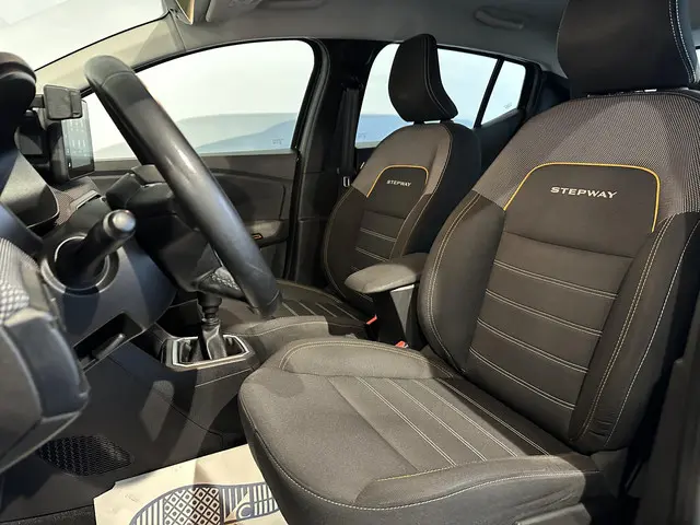 Dacia Sandero Stepway 1.0 TCe 90 Comfort 2021 Benzine 7