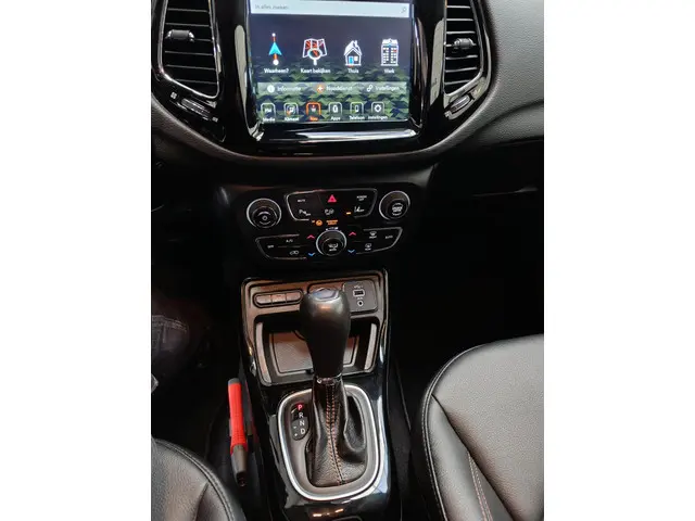 Jeep Compass 1.3T Limited 2020 Benzine 24