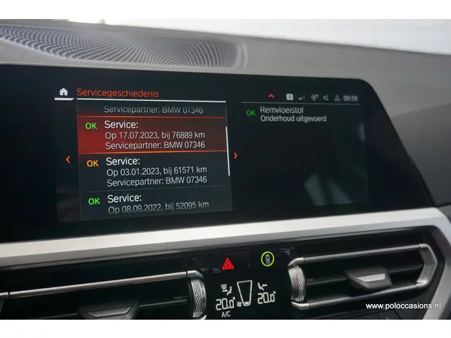 BMW 3 Serie Touring 320i High Exec 2020 Benzine 18