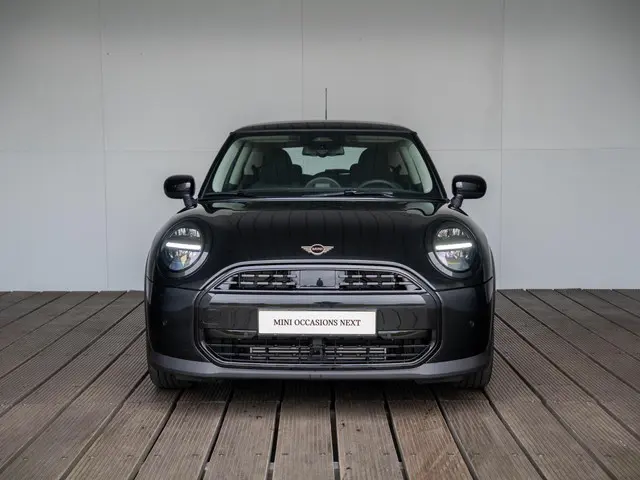 MINI 3-Deurs 3