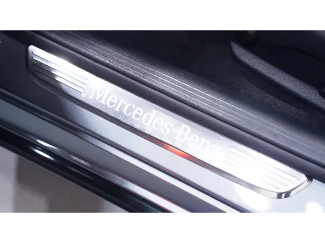 Mercedes-Benz C-Klasse 180 Avantgarde 2019 Benzine 32