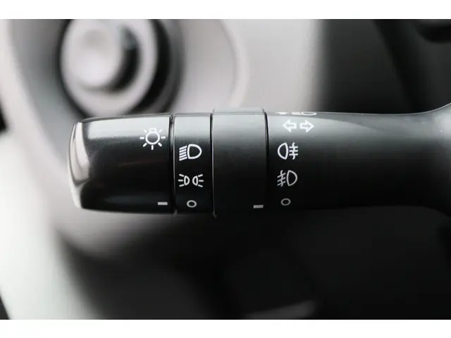 Peugeot 108 1.0 e-VTi Active 2020 Benzine 29