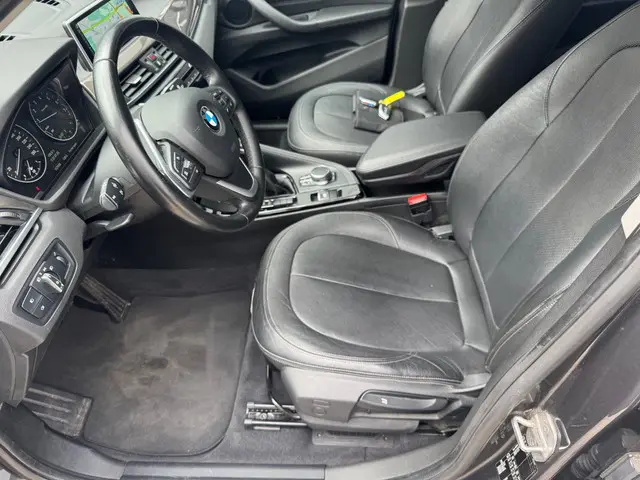 BMW X1 SDrive20i Centennial High Executive 2017 Benzine 9