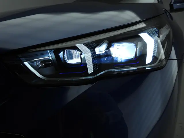 BMW 5 Serie Touring 530e 2025 Hybride Benzine 46