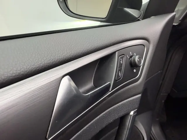 Volkswagen e-Golf e-Golf 2019 Elektrisch 16