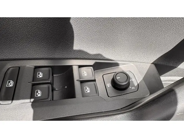 Volkswagen Polo 1.0 TSI Life 2023 Benzine 16