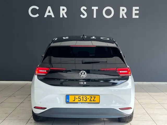 Volkswagen ID.3 First Plus 58 kWh TREKHAAK 2020 Elektrisch 4
