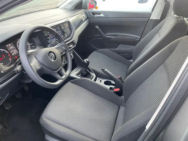 Volkswagen Polo 1.0 MPI Comfortline 2018 Benzine 6