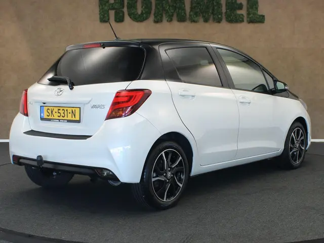 Toyota Yaris 1.0 VVT-i Trend 2017 Benzine 3