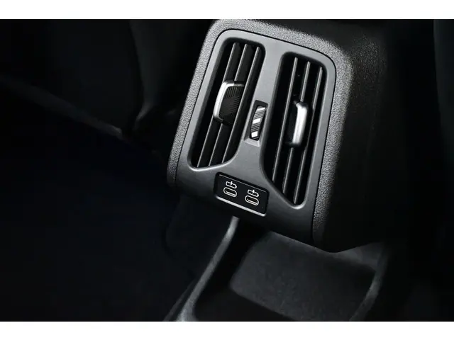 BMW X1 sDrive18i M-Sport 2025 Benzine 71