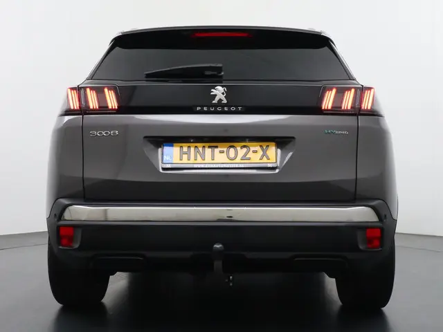 Peugeot 3008 1.6 HYbrid 225 Allure 2021 Benzine 6