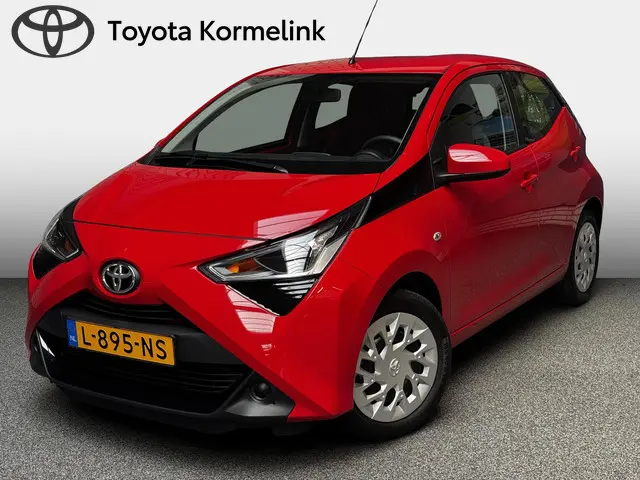 Toyota Aygo 1.0 VVT-i x-play automaat 2021 Benzine