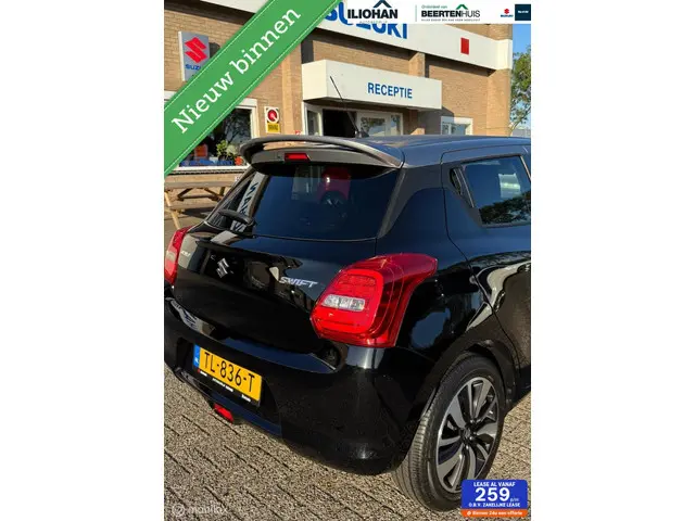 Suzuki Swift 1.0 Stijl Automaat km 81000 2018 Benzine
