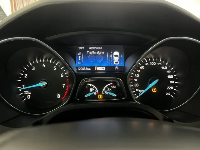Ford Focus Wagon 1.0 EcoB. Tit. Bns 2018 Benzine 15