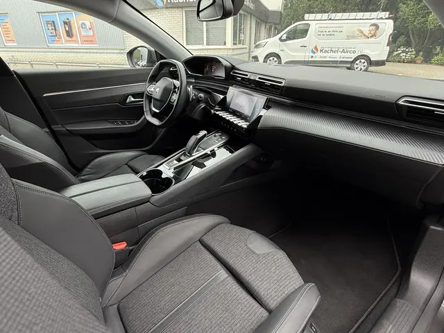Peugeot 508 SW 1.5 Aut. BlueHDI Allure 2019 Diesel 12