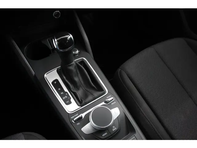 Audi Q2 35 TFSI 150PK S-tronic Prestige 2021 Benzine 12