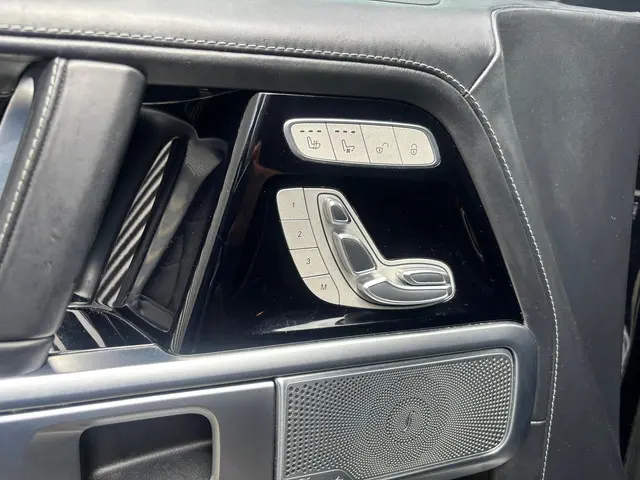 Mercedes-Benz G-Klasse 500 2023 Benzine 11
