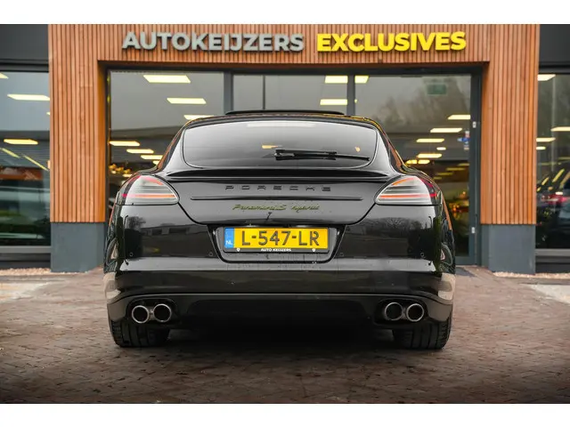 Porsche Panamera 3.0 S Hybrid 2012 Benzine 9