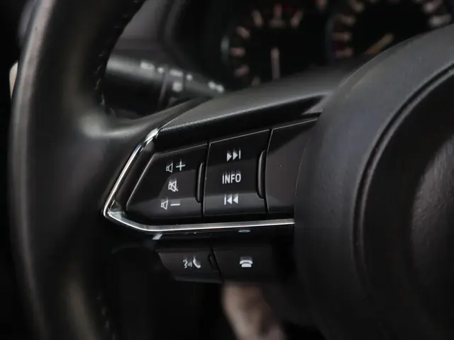 Mazda CX-5 2.0 SkyActiv-G 165 Luxury 2021 Benzine 21