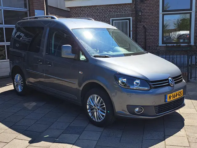 Volkswagen Caddy 2