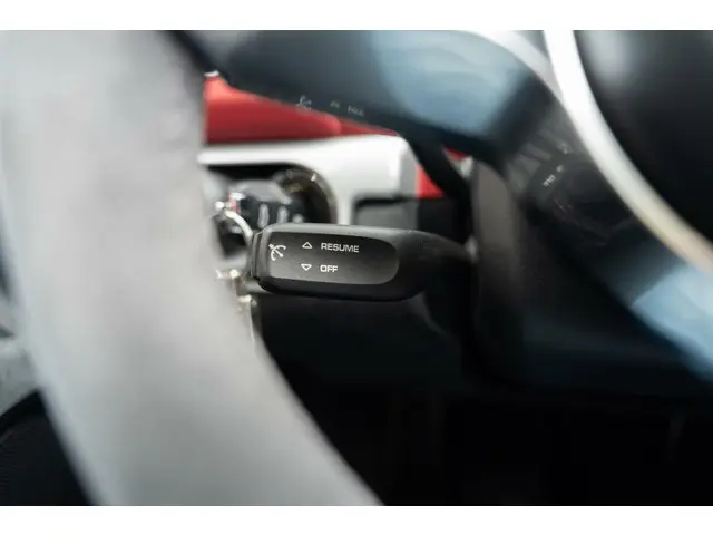 Porsche Boxster Spyder 3.8 2016 Benzine 50