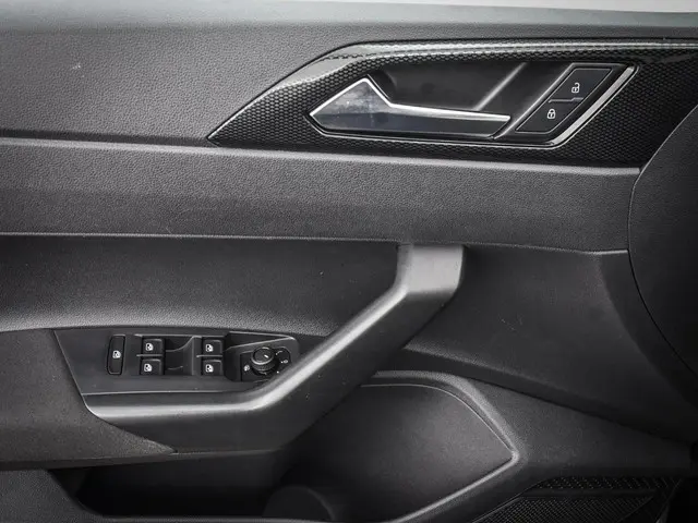 Volkswagen Polo 1.0TSI/95PK Life 2023 Benzine 11