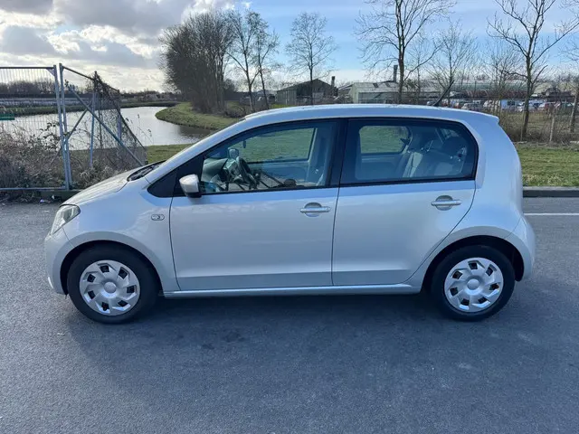 SEAT Mii 1.0 Style Dynamic / AIRCO / NAP 2015 Benzine 8