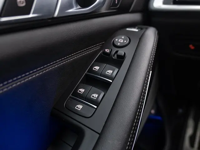 BMW X5 xDrive50e 2023 Hybride Benzine 29