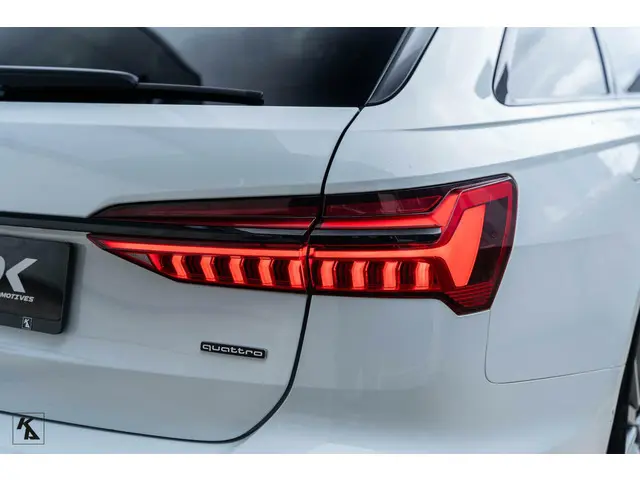 Audi A6 Avant 45 TFSI | 2019 Quattro | S-line 2019 Benzine 56
