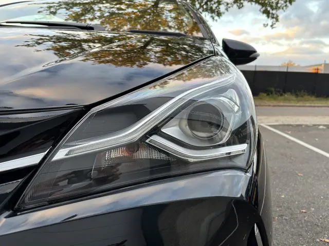 Toyota Yaris 1.5 Hybrid Dynamic 2019 Hybride Benzine 4