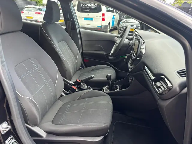 Ford Fiesta 1.1 Trend Navi,5drs,Pdc,Carplay 2018 Benzine 6