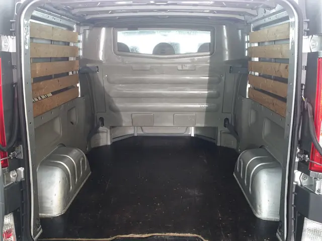 Renault Trafic 2.0 dCi T29 L2 Dynamic- 2012 Diesel 30