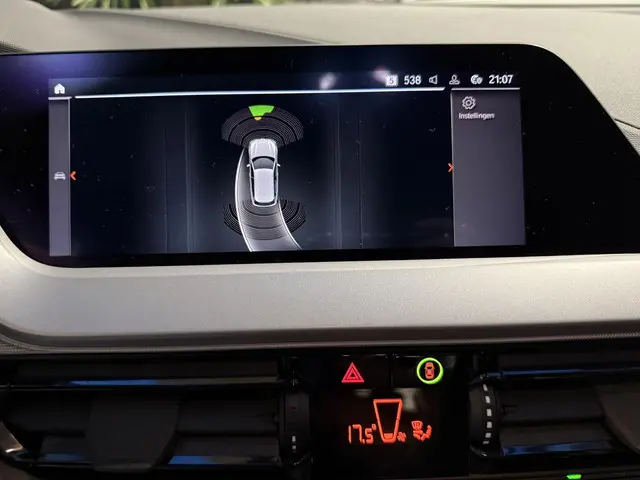 BMW 1 Serie 116i 2024 Benzine 17