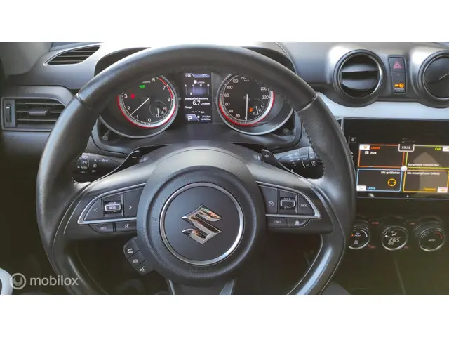 Suzuki Swift 1.0 Stijl 2017 Benzine 10