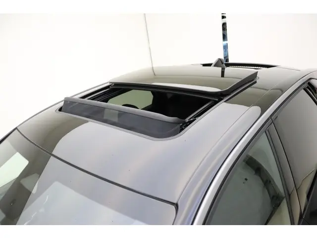 Peugeot 3008 1.2 Hybrid GT 2025 Hybride Benzine 21