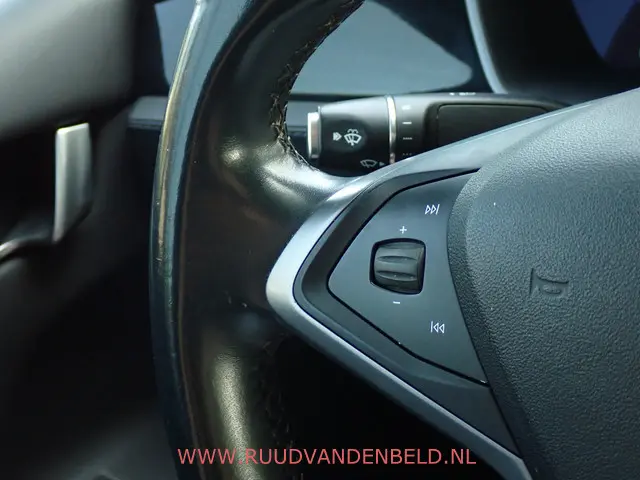 Tesla Model X 75D 2018 Elektrisch 27