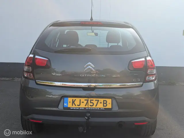 Citroën C3 1.2 PureTech Selection 2016 Benzine 4