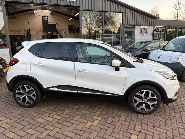 Renault Captur 1.2 TCe Edition One Automaat 2018 Benzine 2