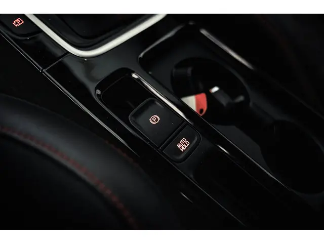 Kia Ceed 1.6 T-GDi GT 2023 Benzine 35