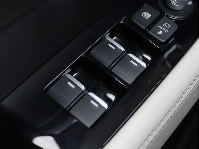 Mazda CX-5 2.0 SkyActiv-G 165 Luxury 2021 Benzine 32