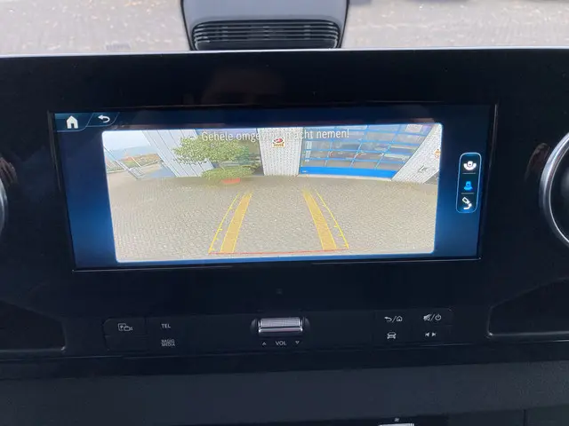 Mercedes-Benz Sprinter 317 CDI L2H2 PRO 2024 Diesel 7