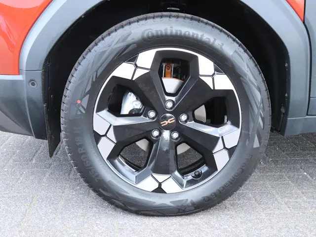 Dacia Duster 1.0 TCe 100 ECO-G Extreme 2025 Benzine 22