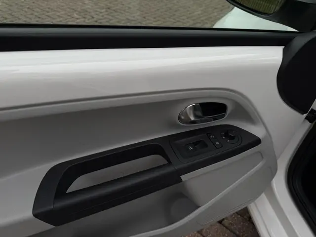 SEAT Mii 1.0 Style Chic 2012 Benzine 10