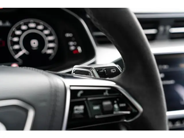 Audi RS6 A6 Avant TFSI quattro 2020 Benzine 18