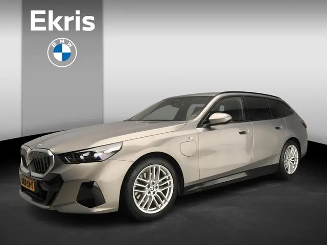 BMW 5 Serie Touring 530e 2024 Hybride Benzine