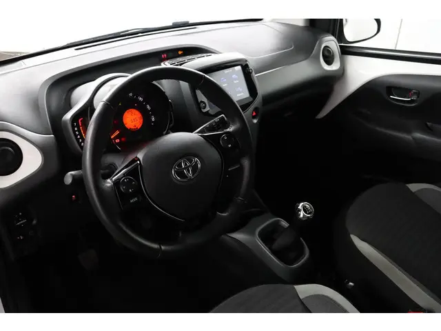 Toyota Aygo 1.0 VVT-i x-joy 2020 Benzine 45