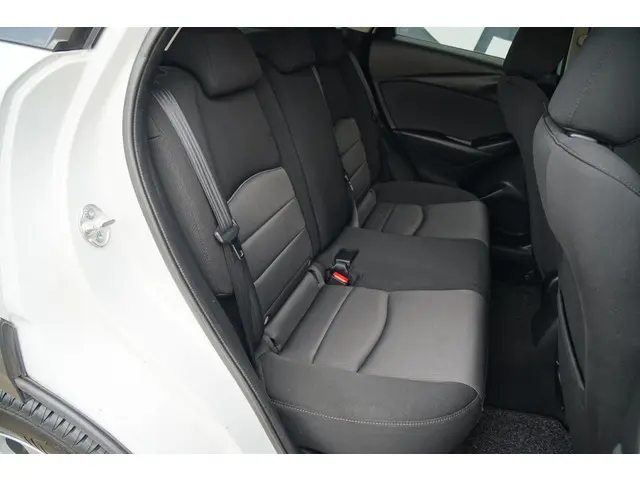Mazda CX-3 2.0 SkyActiv-G 120 S 2016 Benzine 16