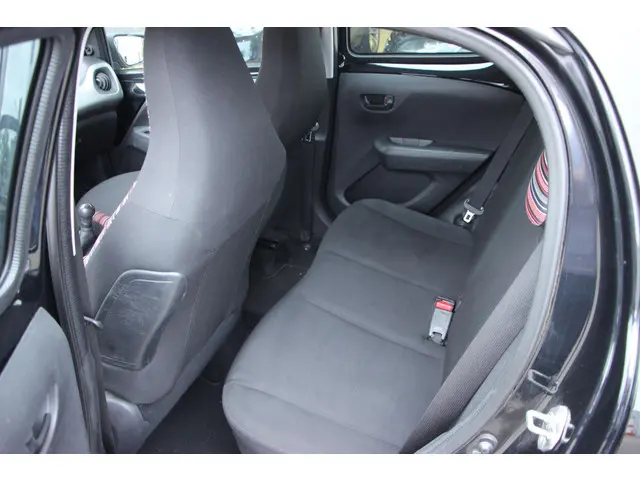 Citroën C1 1.0 e-VTi Selection 2017 Benzine 8